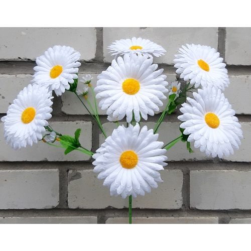Искусственные цветы Ромашка белая с детками 40 см 7 голов ю-96698-7