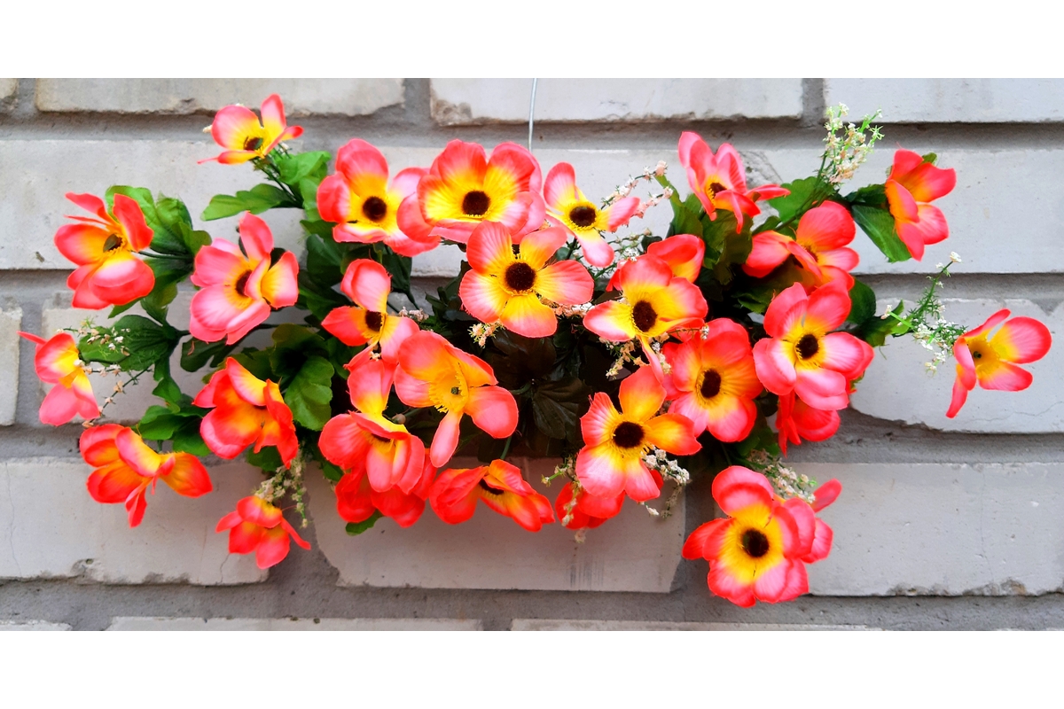 Искусственные цветы Икебана Фиалка цветная 50 см ю-3327