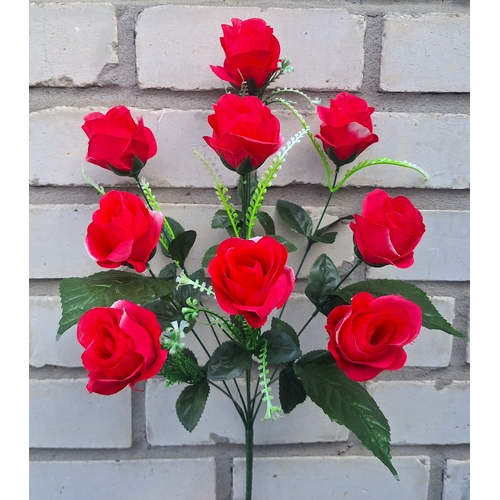 Искусственные цветы букет Розы бутонами 62 см 9 голов я-7153