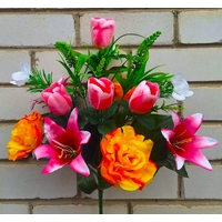 Искусственные цветы букет Тюльпаны, Розы, Лилии 55 см 13 голов я-339/1