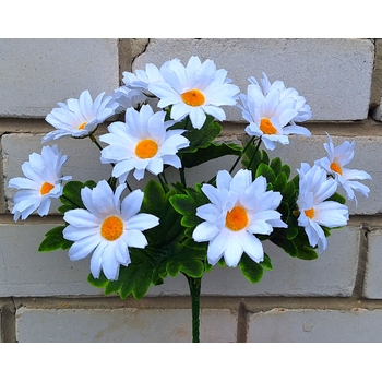 Искусственные цветы букет Ромашек 35 см 12 голов я-2412