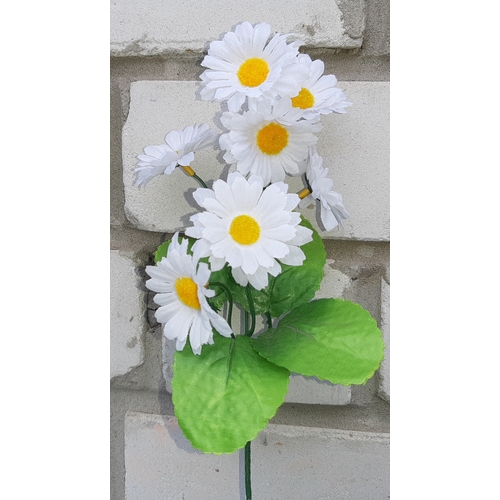 Искусственные цветы Ромашка белая веточкой 30 см ю-2180