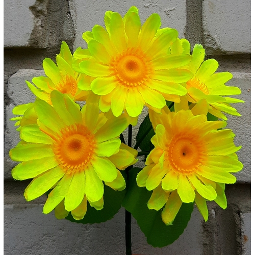 Искусственные цветы Ромашка крупная цветная бордюрная 21 см ю-1488